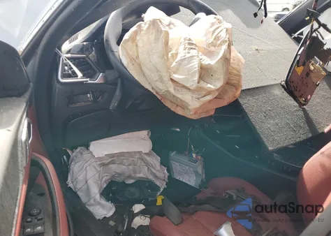 2022 BMW M440Xi Gran Coupe z USA, uszkodzony, nr VIN WBA13AW07NFM14466